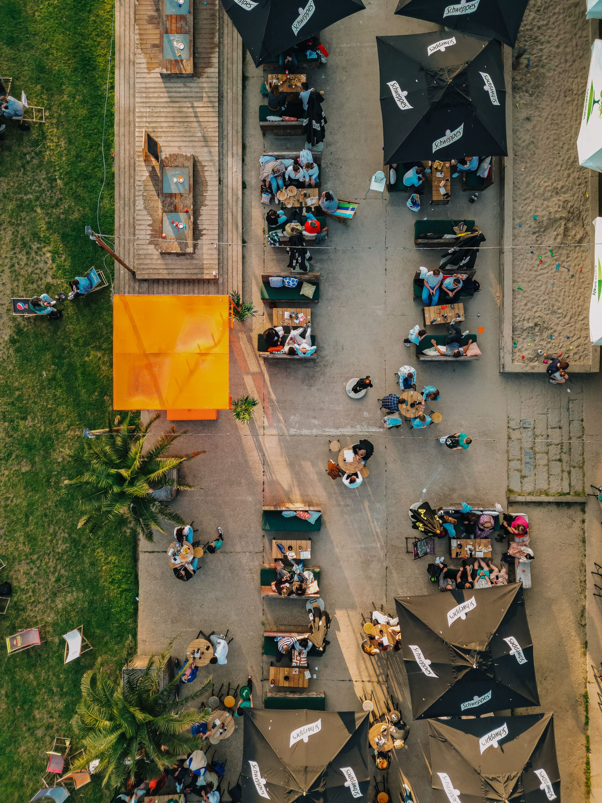 Dronefotografie tijdens een event, gefotografeerd door Jelle Joly